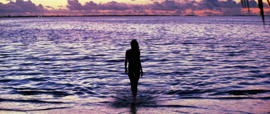 Alessandra Ambrosio Sexy & Topless 31 thefappening.so