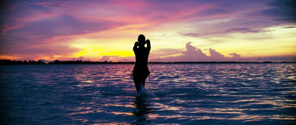 Alessandra Ambrosio Sexy & Topless 34 thefappening.so