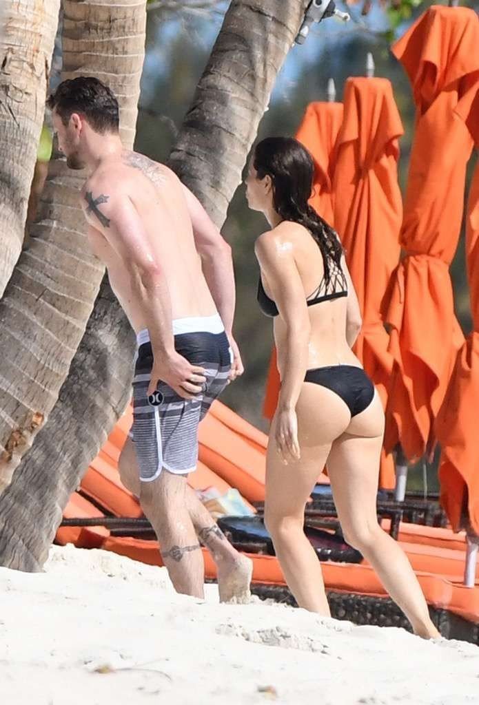 Jessica Biel Sexy 19