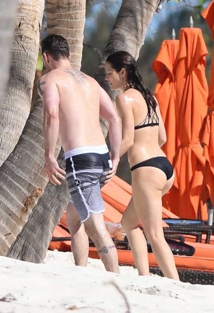 Jessica Biel Sexy 20