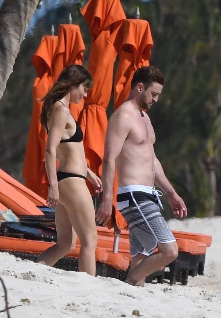 Jessica Biel Sexy 25