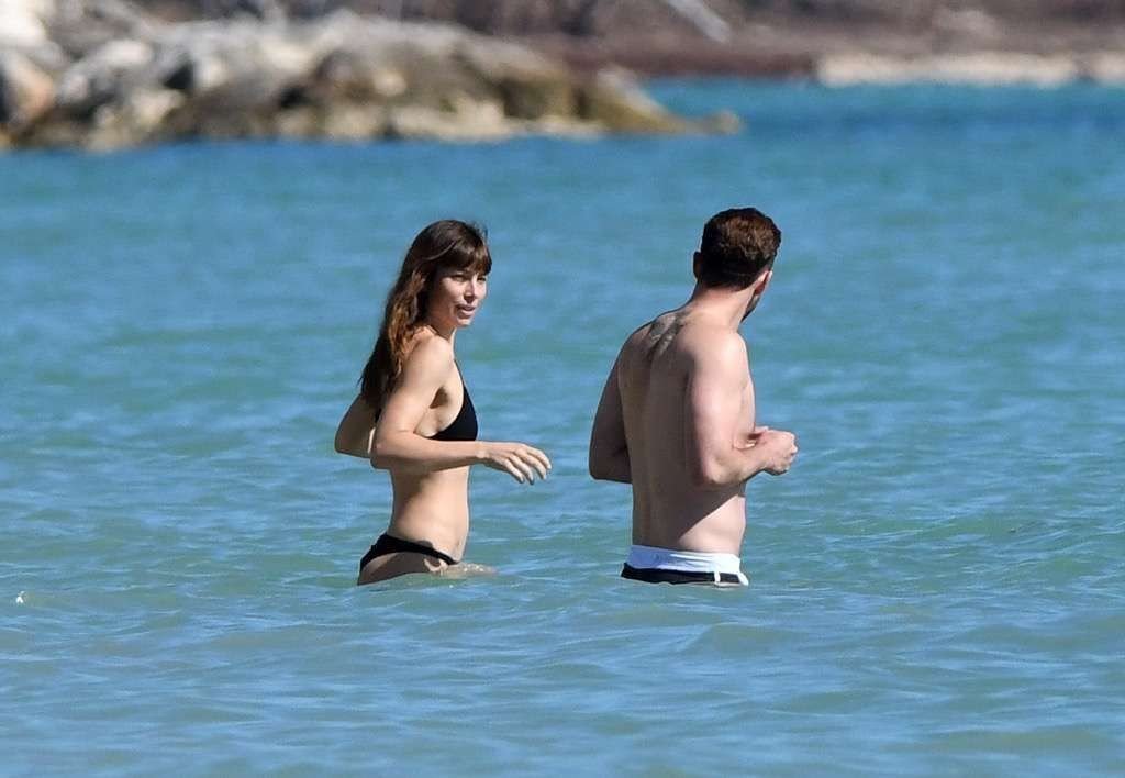 Jessica Biel Sexy 61