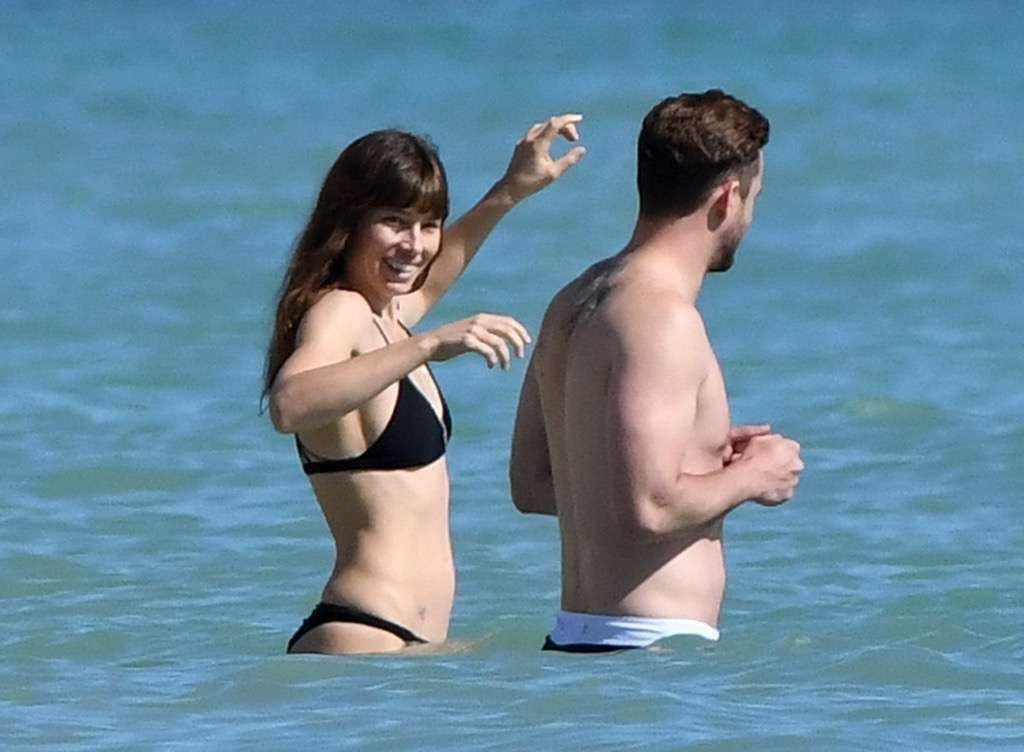 Jessica Biel Sexy 63