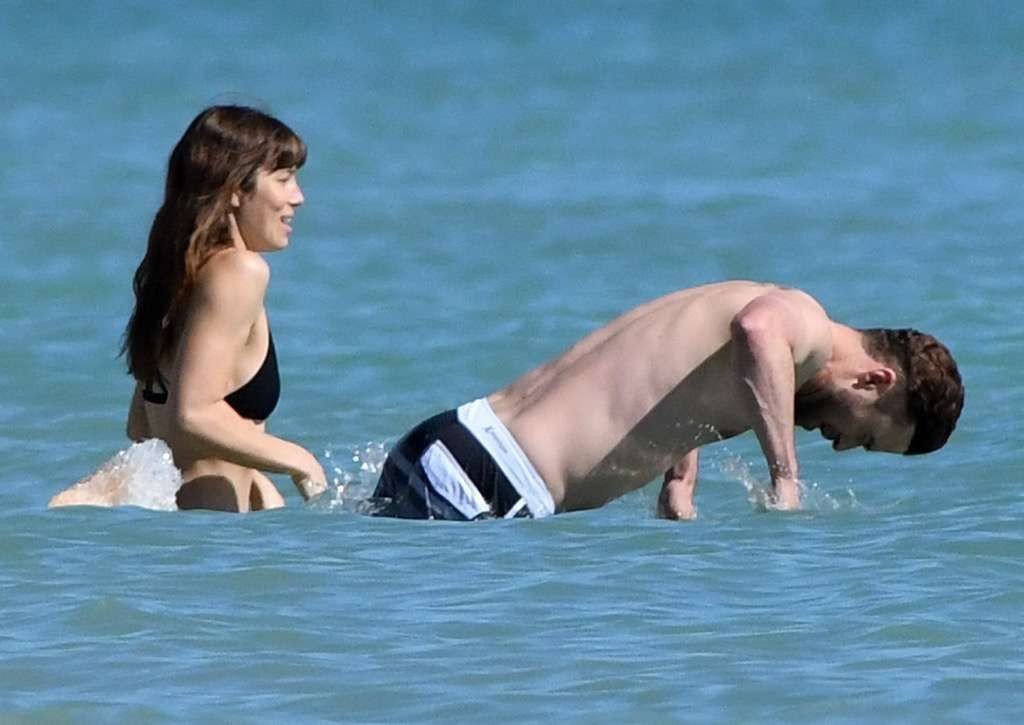 Jessica Biel Sexy 68