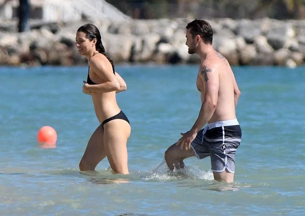 Jessica Biel Sexy 91