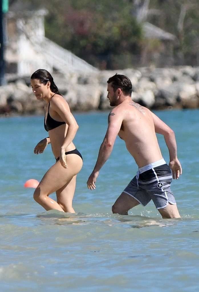 Jessica Biel Sexy 93