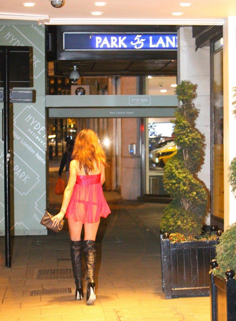 Alicia Douvall See Throgh thefappening.so 1