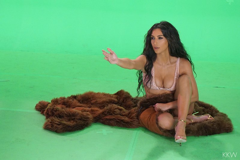 Kim Kardashian Sexy 5