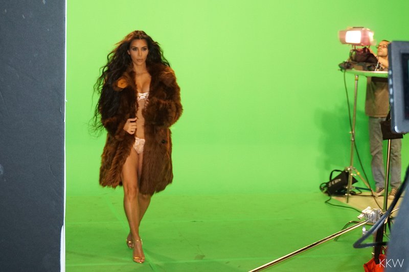 Kim Kardashian Sexy 8