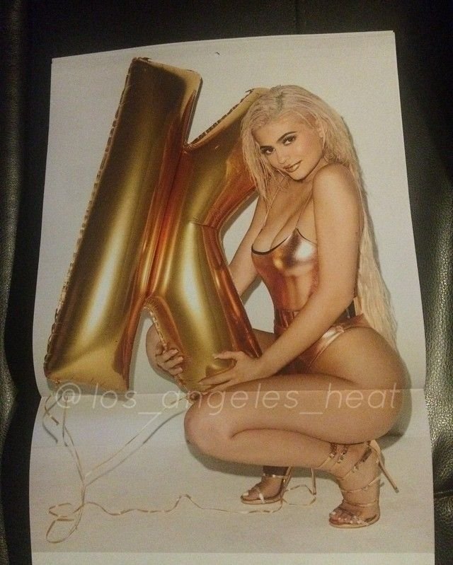 Kylie Jenner Sexy thefappening.so 2