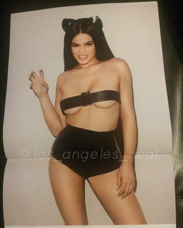 Kylie Jenner Sexy thefappening.so 3