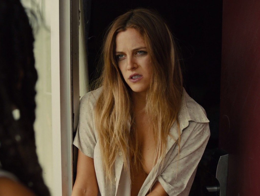 Riley Keough Nude 4
