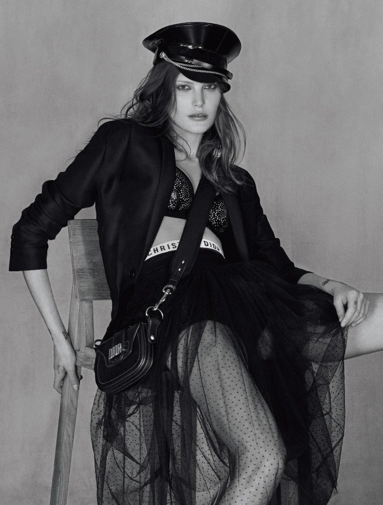 0028075001619_01_Num_ro-180-February-2017-Catherine-McNeil-by-Jean-Baptiste-Mondino-00-4