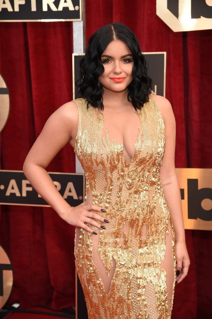Decote de Ariel Winter 1 thefappening.so