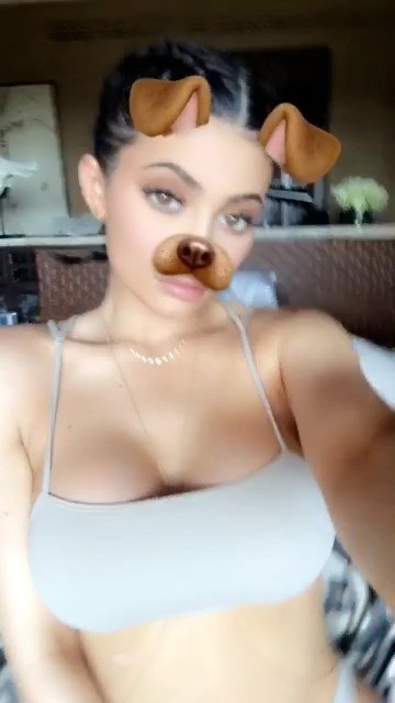 Kylie Jenner Sexy Snaps 10