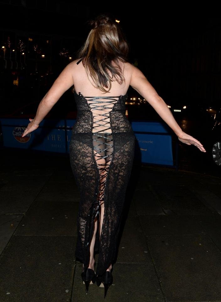 Lisa Appleton Braless 3