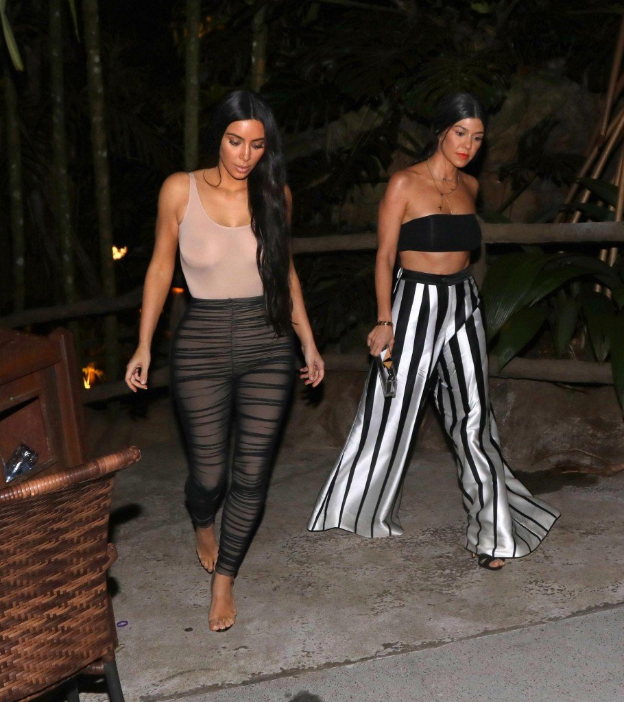 Kim Kardashian Braless thefappening.so 2