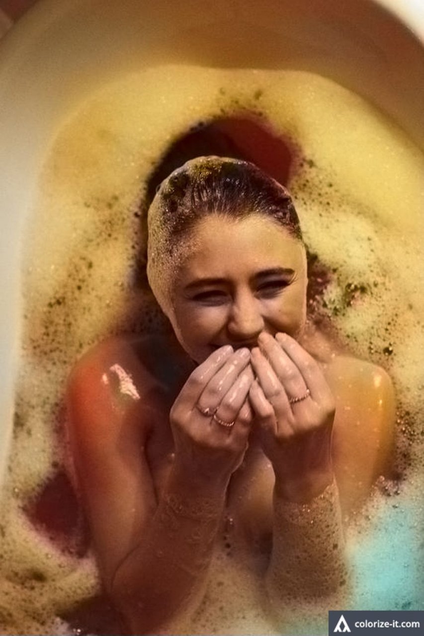Lia Marie Johnson Nude