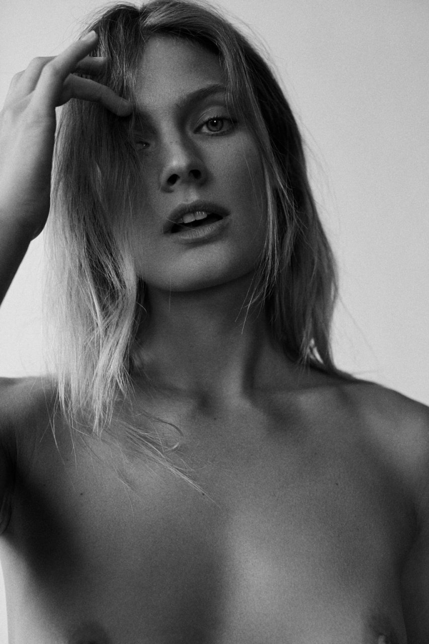 Constance Jablonski Nua
